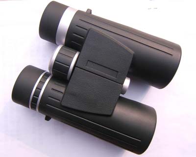 DCF 8x42 and 10x42 binocular