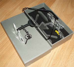 clip on magnifier , glasses type