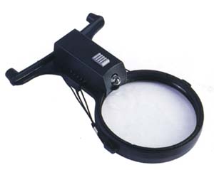 necklace magnifier, illumianted