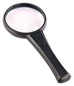 Handheld illuminated magnifier